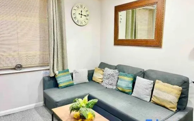 AR-Rahman, 1 bed + 1 Living room apartment