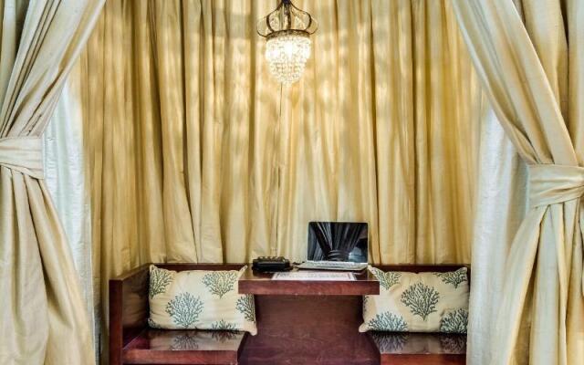 Ruby Room
