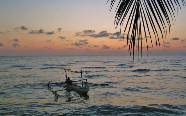 The Ning Beach & Villa