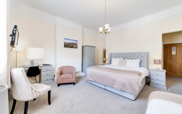 The Mount Pleasant Hotel