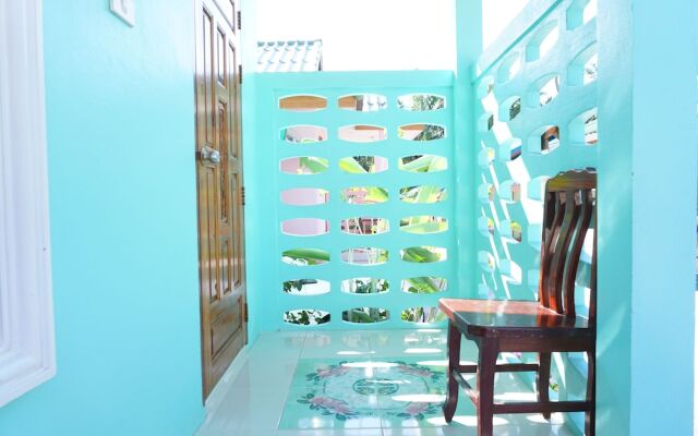 LoveWuaLaen Resort