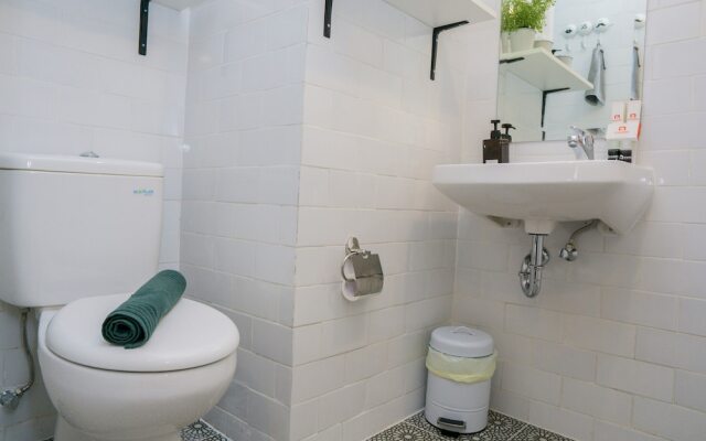 Elegant 1BR Parahyangan Residence Apartment With Mountain View