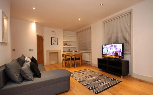 Cosy Studio Oxford Street Best Location