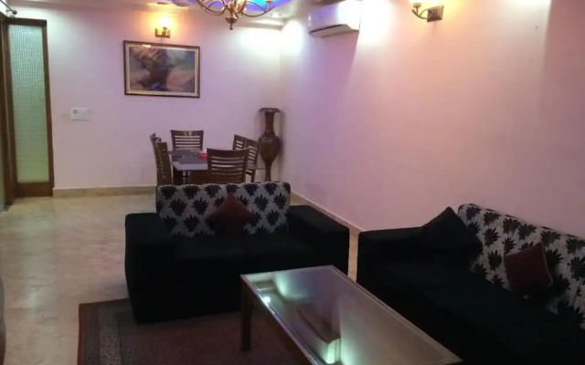 Skylink Suites & Apartments