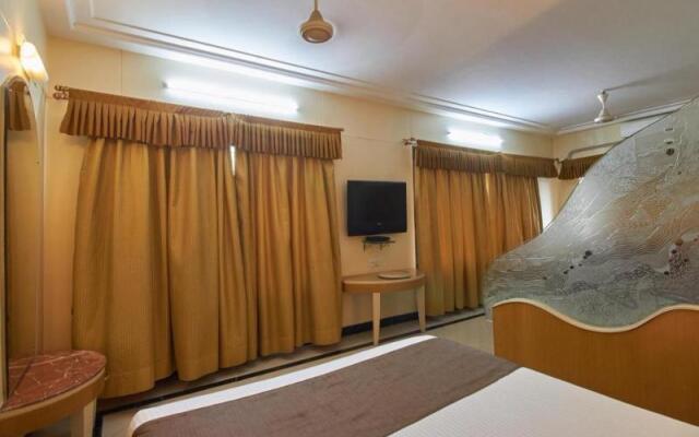 Hotel Yogi Broadway, Chembur