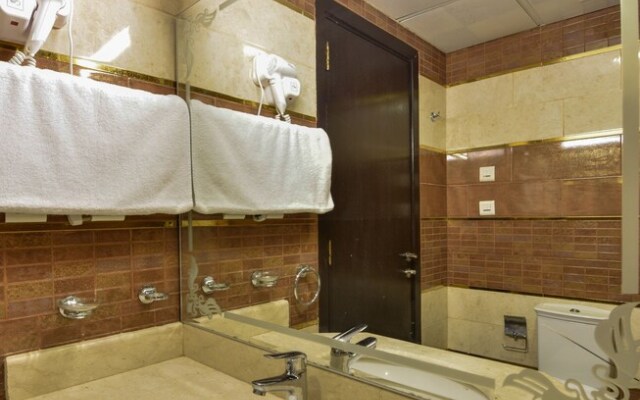 Bader Al Marsa Hotel
