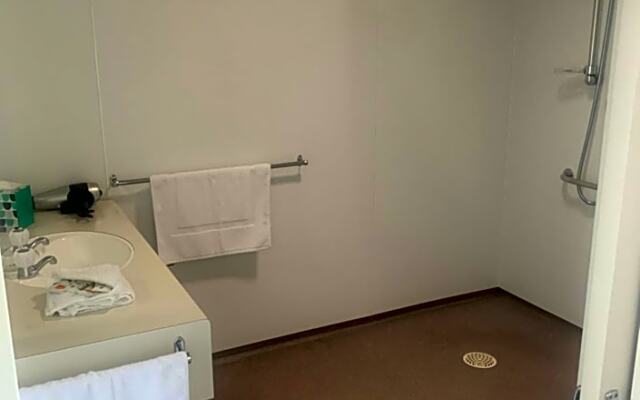 Helensborough Motor Inn
