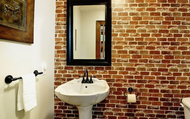 Rare CITQ (240284) 4 Star Mountain Chalet