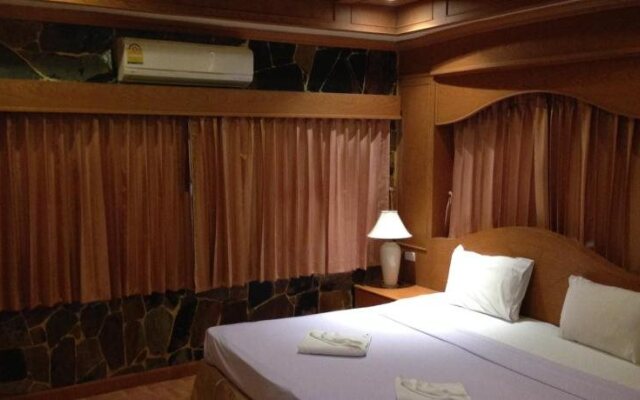 Ruen Thai Guesthouse Patong