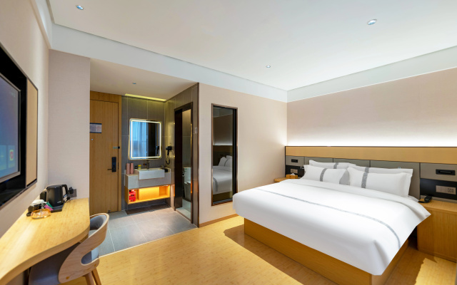 GreenTree Inn Express Hotel (Xi'an Beichen Avenue)(格林豪泰智选酒店（西安北辰大道店）)