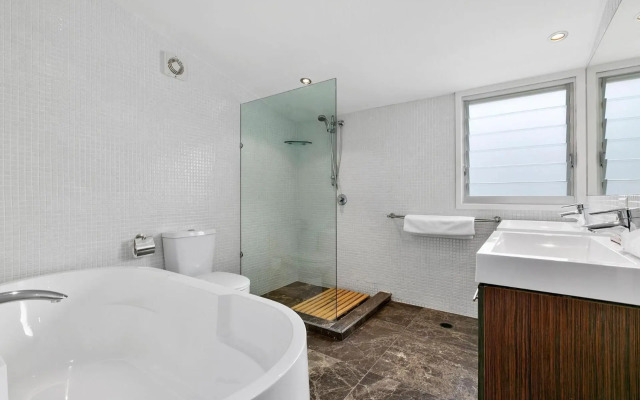 Depper St Large Luxury Residence Entire House