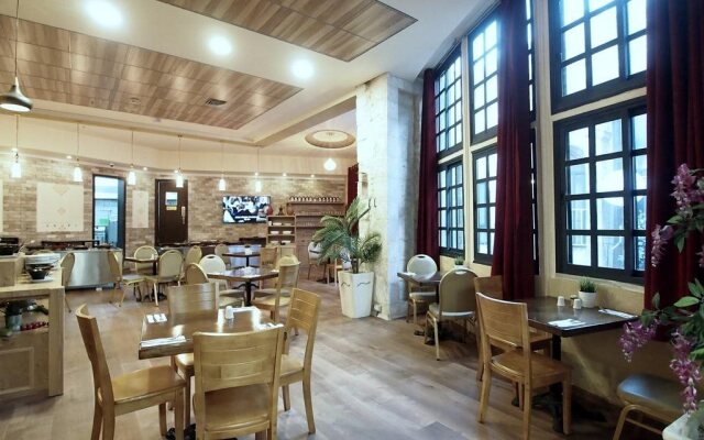 New Imperial Hotel