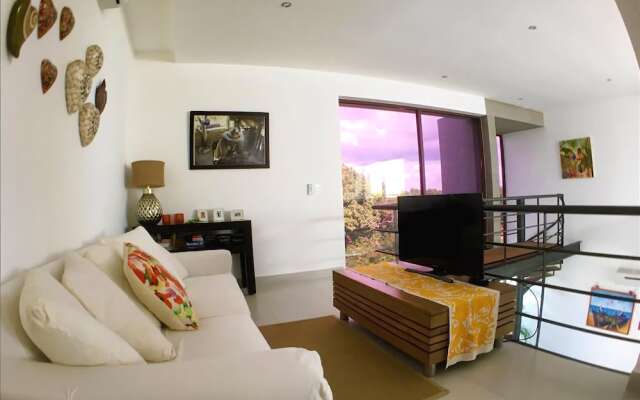 Luxury Rooftop Penthouse by Olahola