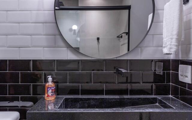 3 Minutes From Copacabana Beach Df115