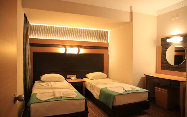 Club Alpina Apartments