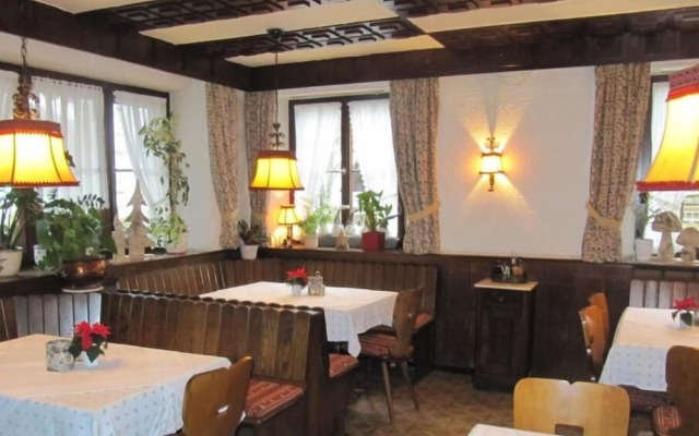Hotel Restaurant Pension Krone Post