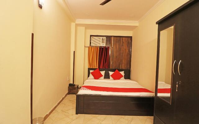 OYO 44941 Athiti Residency