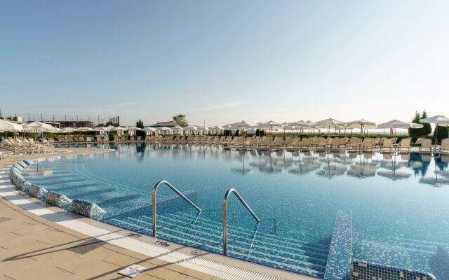 Alua Helios Bay - All Inclusive