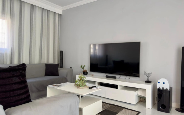 Luxurious Modern Home in Kalamaria, Thessaloniki