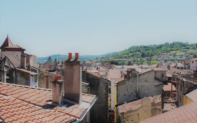 Une Coquille Sous L’Oreiller