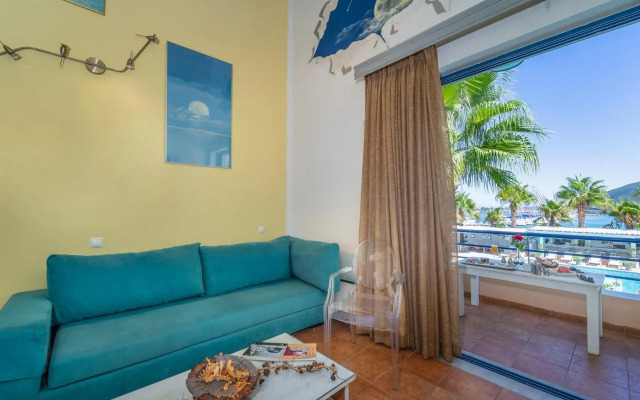 Ianos Hotel