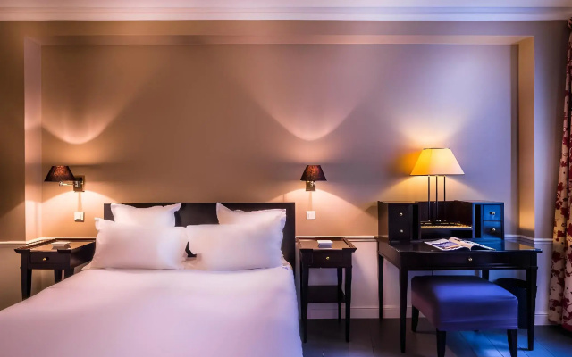 Hôtel Le Lavoisier & Spa