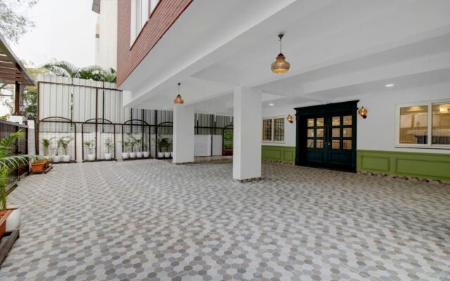 Treebo Chandraprasth Residency