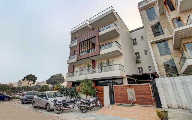 Treebo M2M Residency Sector 46