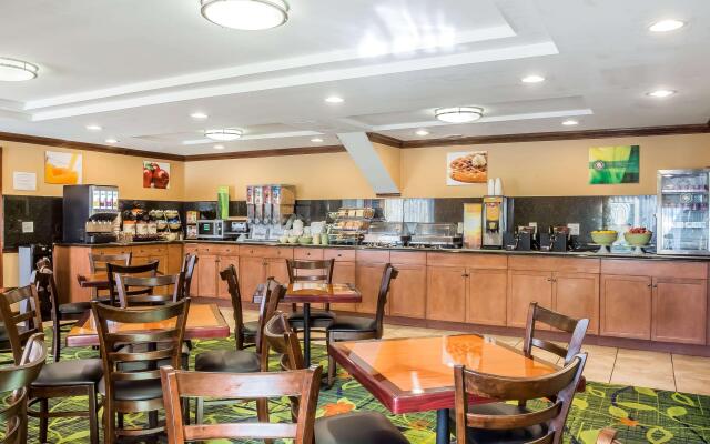 Quality Inn Spring Valley - Nanuet