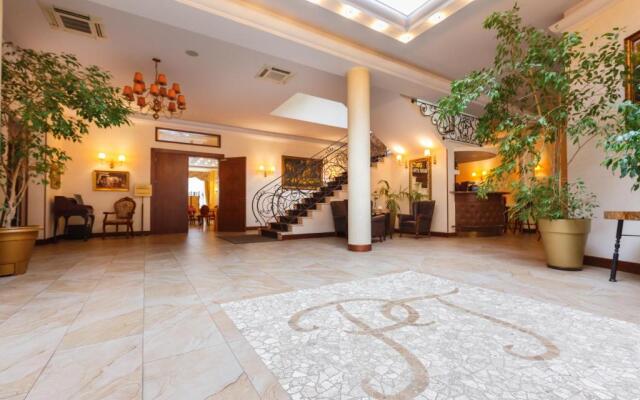 Hotel Pan Tadeusz