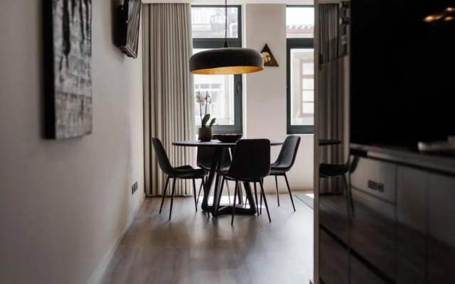 Urban Luxury Apartment, Downtown Porto near Metro