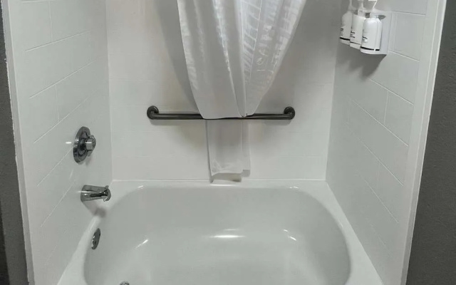 La Quinta Inn & Suites Jacksonville Butler Blvd