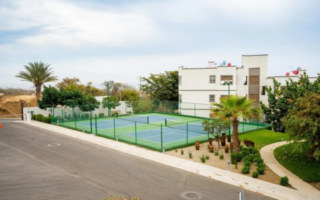 Tramonti Tari B101 in Los Cerritos