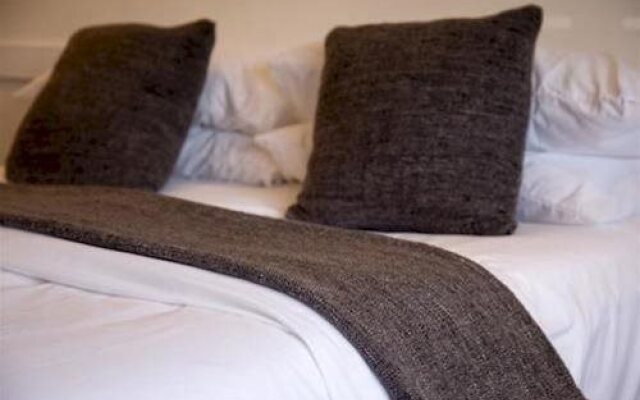 Biota Dining & Rooms