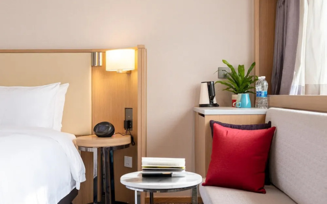 Xence Hotel