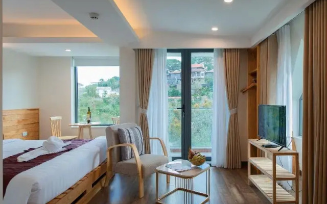 Redpine Condotel