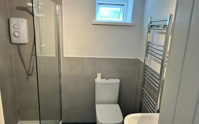 Sea View - 1min to Beach - Dog Friendly - 4 Guests