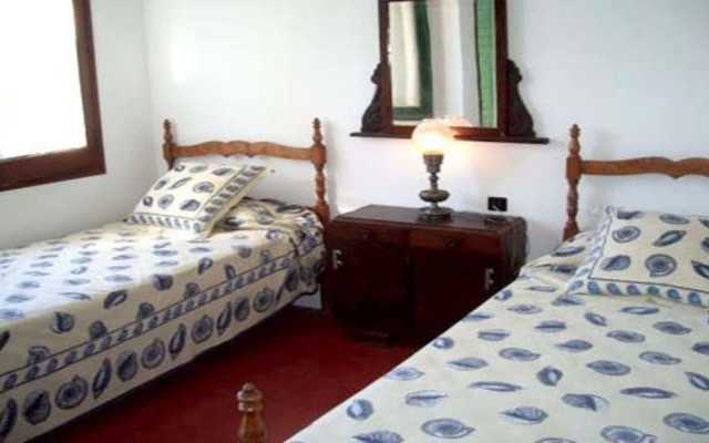 House in Llafrac - 104749 by MO Rentals