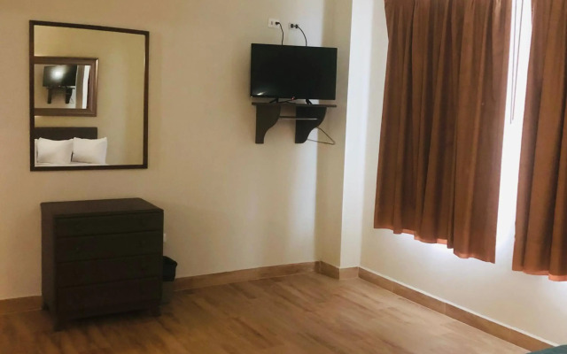 Hotel Plaza del Arco Express