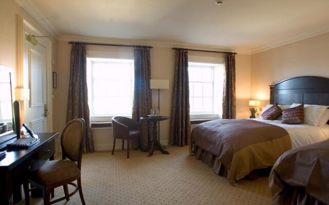 Baileys Hotel Cashel