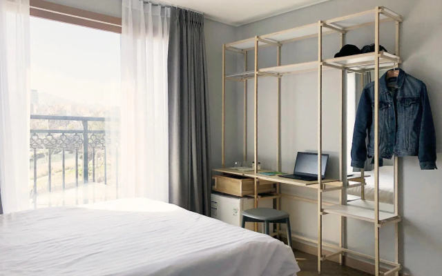 Bed Radio Dongmoon - Hostel