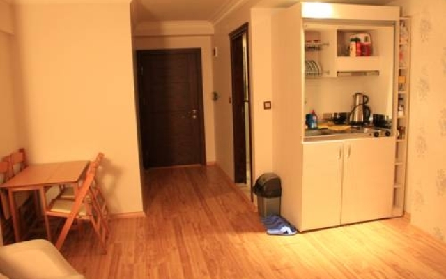 Feridiye 93 Suites
