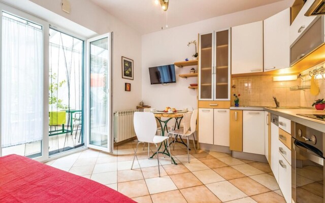 Stunning Home in Crikvenica With 5 Bedrooms and Wifi
