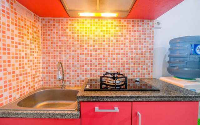 Simply Studio at Tamansari Skylounge Apartment