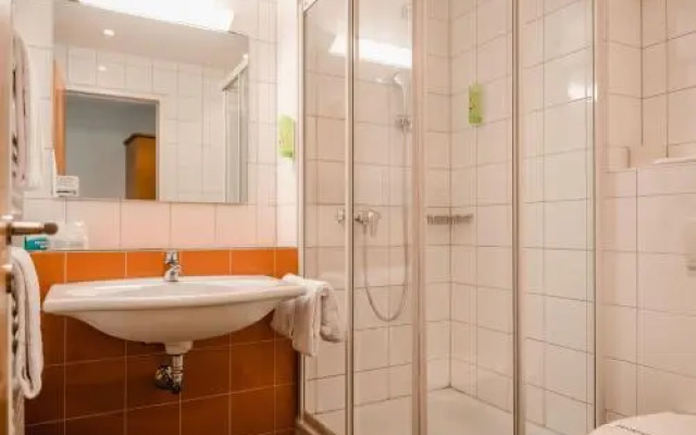 Hotel der Rastanlage im Hegau OST