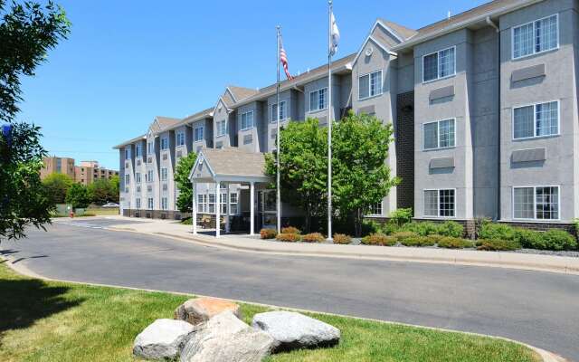 Microtel Inn and Suites by Wyndham Bloomington MSP Airport