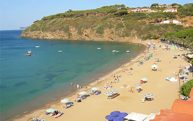 Struttura Turistica Villa Calamita