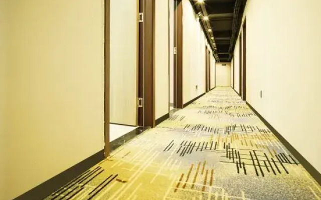 Niec  chain  hotel(Wuhan Tianhe Airport store)