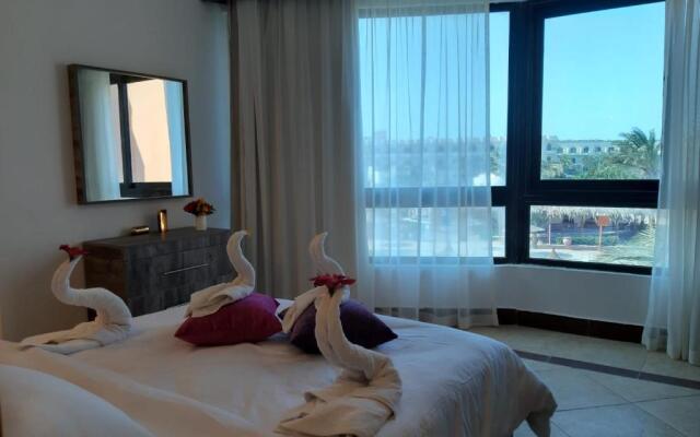 Alia Beach Residence