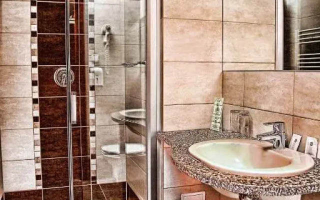 Lugas Wellness Hotel